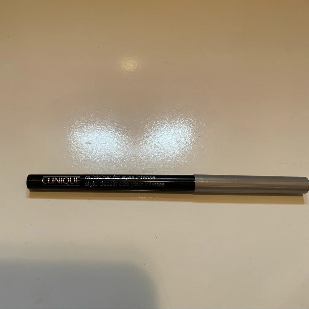 NWT Clinique Quickliner™ For Eyes Intense Eyeliner in Intense Black .005oz/0.14g